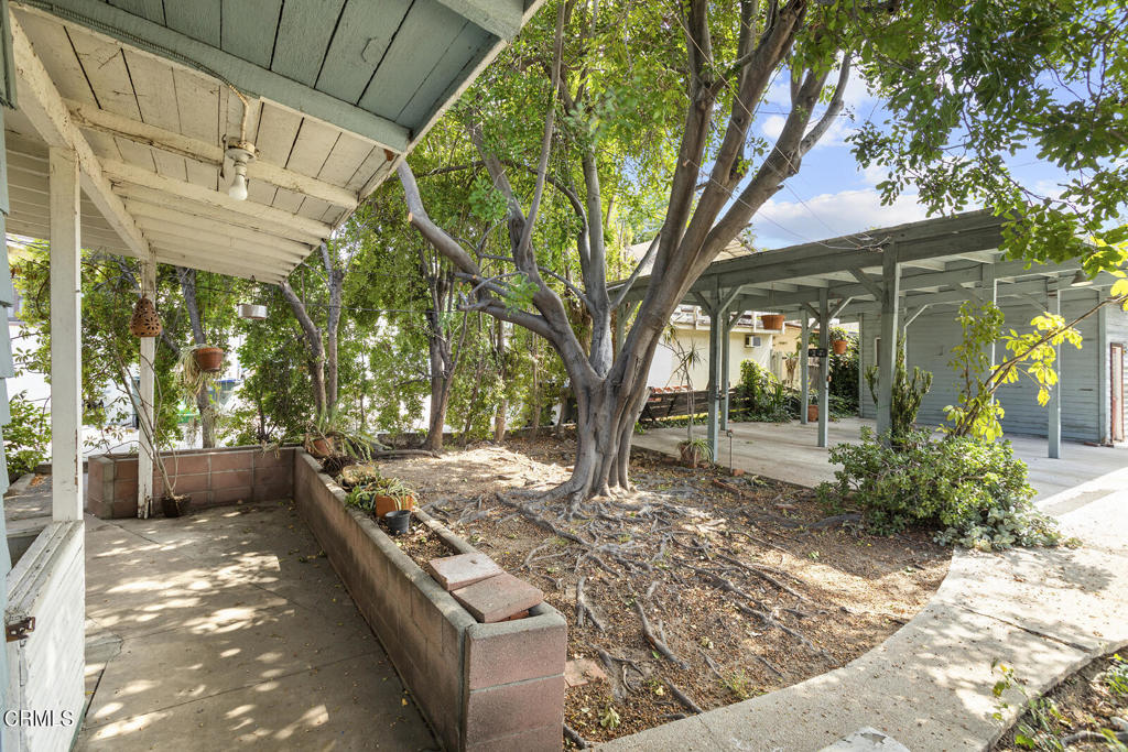 1284 Wesley Avenue