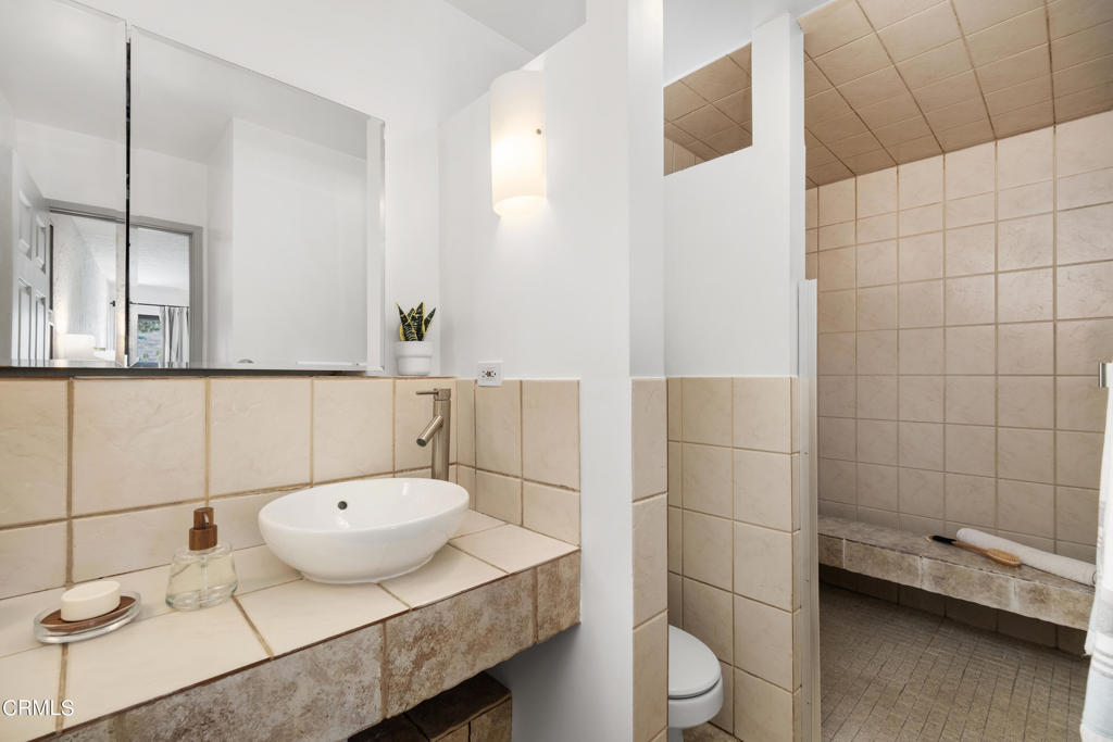 4225 Via Arbolada Unit: 511