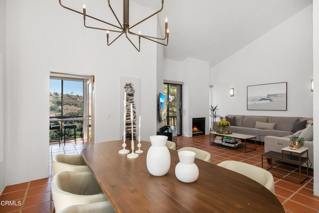 4225 Via Arbolada Unit: 511