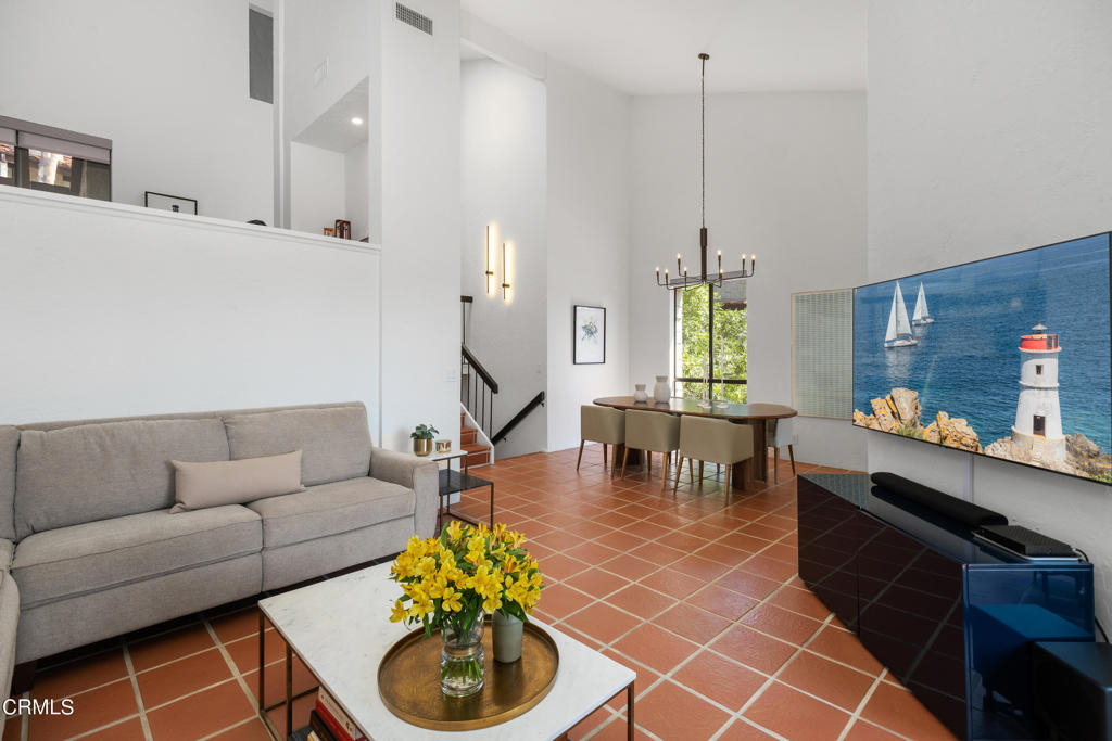 4225 Via Arbolada Unit: 511