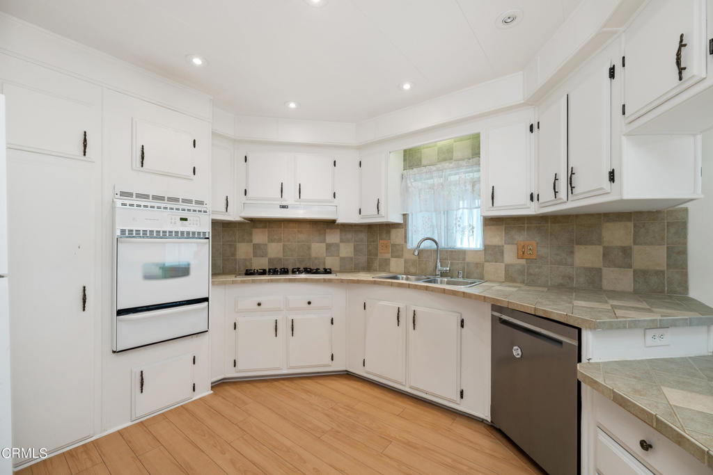 3800 Bradford Street 280