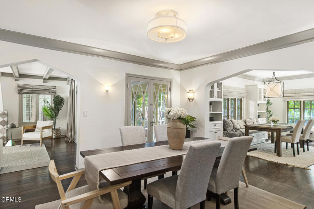 1206 E Mendocino Street