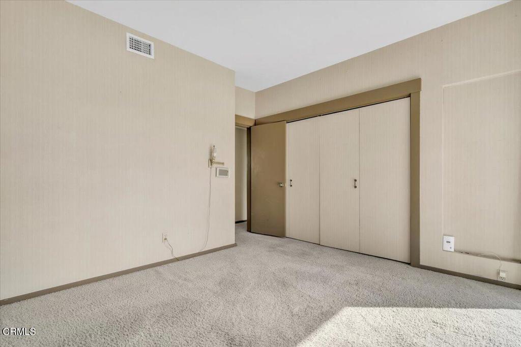 2634 N Mountain Avenue Avenue