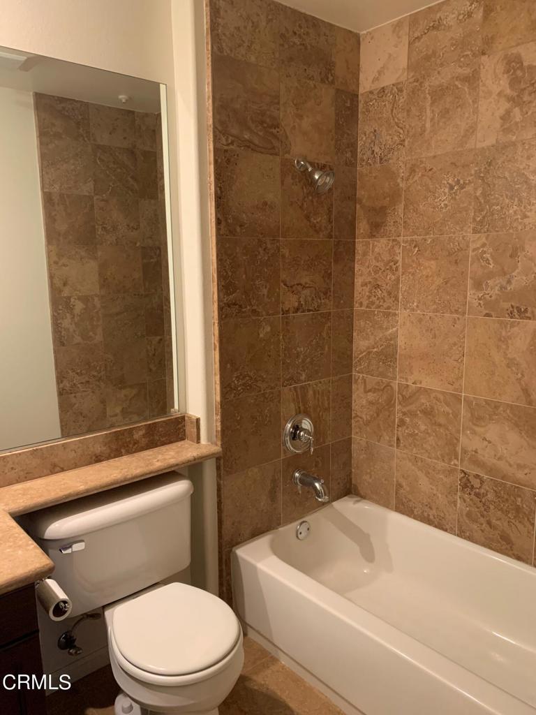 128 N Oak Knoll Avenue Unit: 209