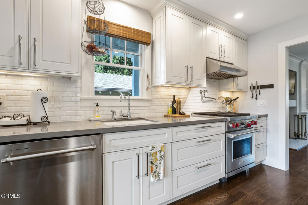 254 E Pentagon Street