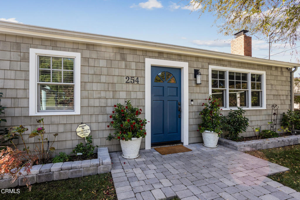 254 E Pentagon Street