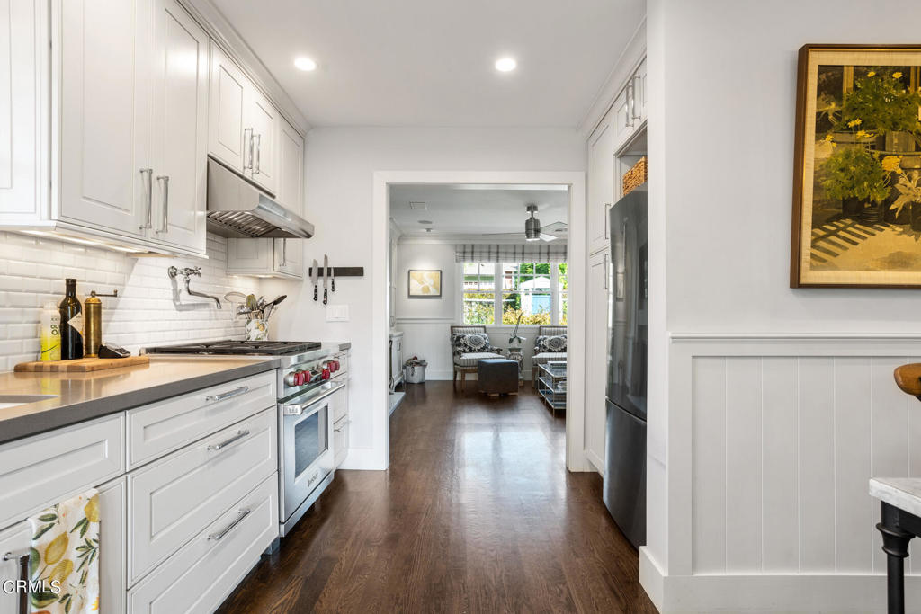 254 E Pentagon Street