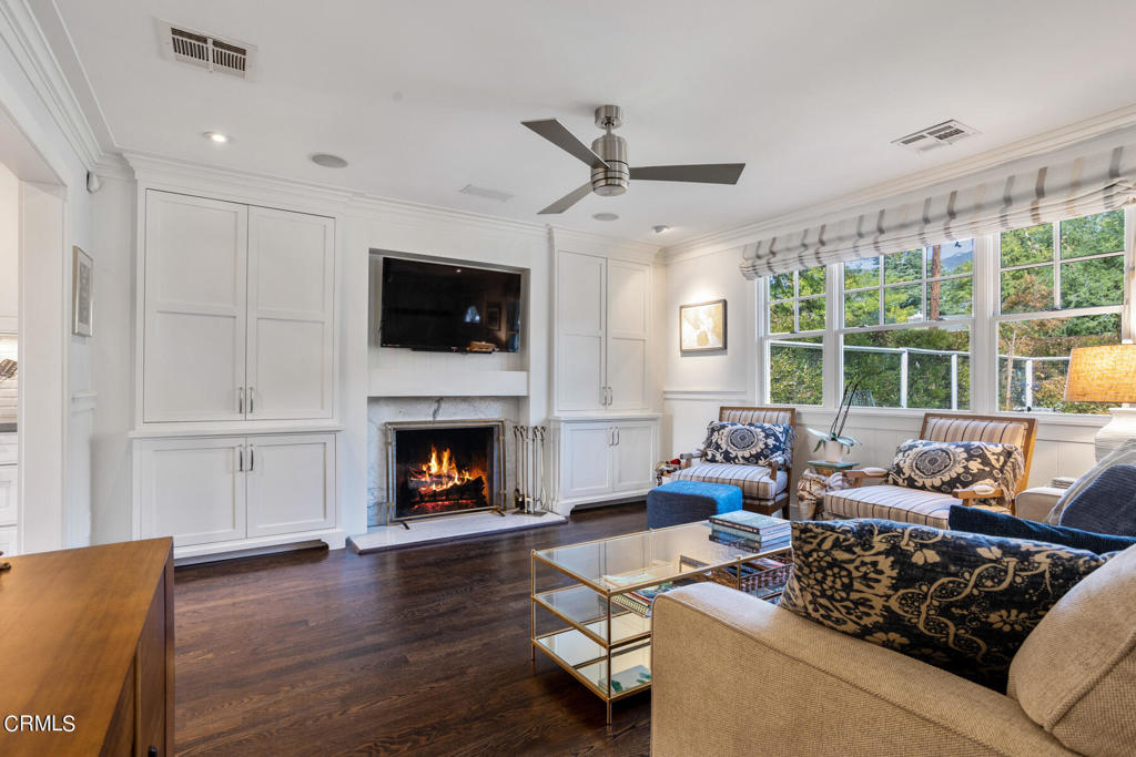 254 E Pentagon Street