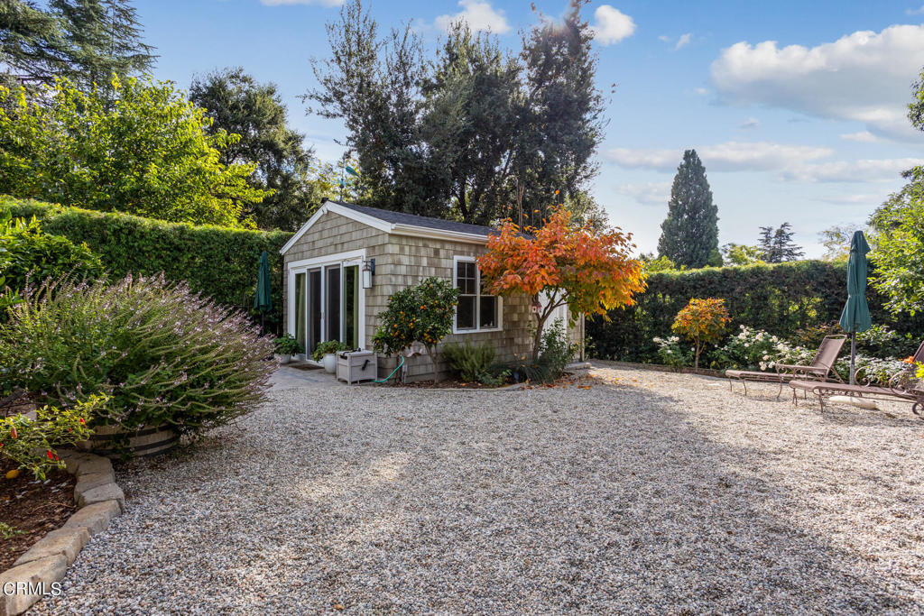 254 E Pentagon Street