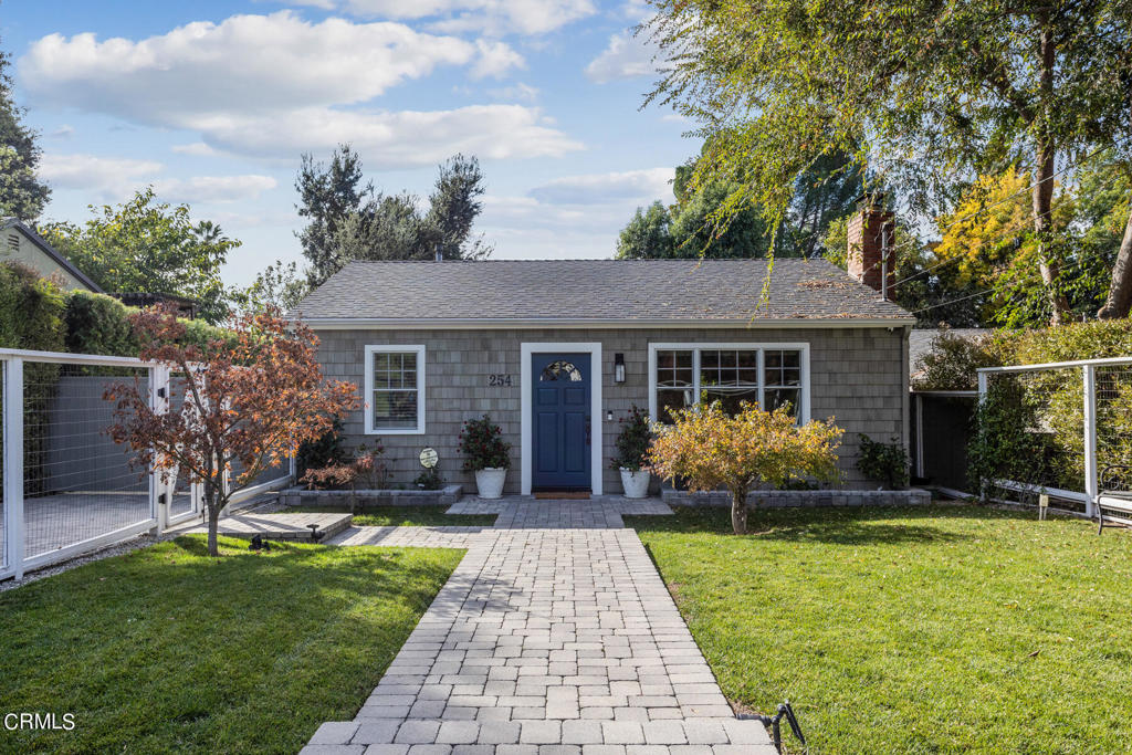 254 E Pentagon Street