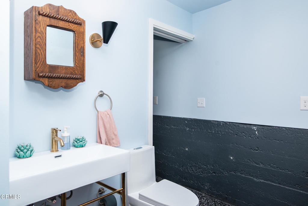 1089 Mount Lowe Drive