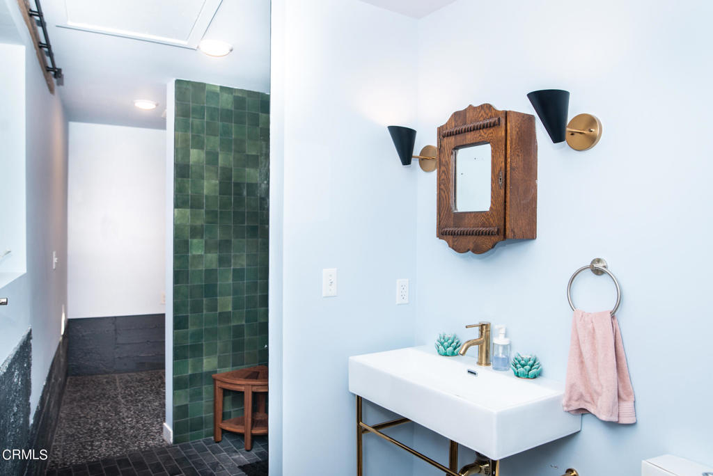 1089 Mount Lowe Drive