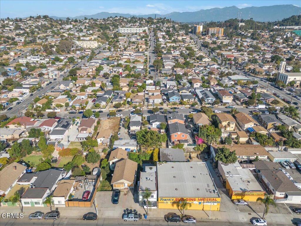 3935 E Cesar E Chavez Avenue