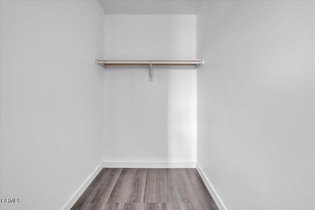 3935 E Cesar E Chavez Avenue