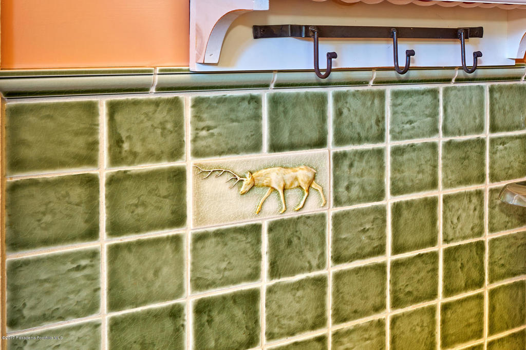 845 S Los Robles Avenue