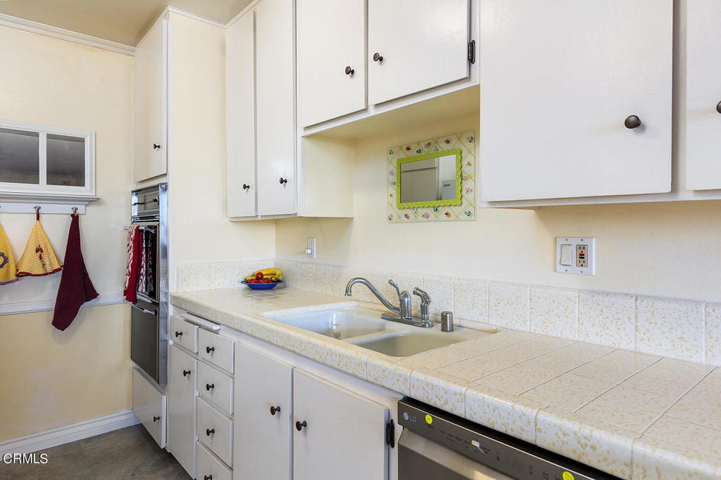 2468 Mohawk Street Unit: 202