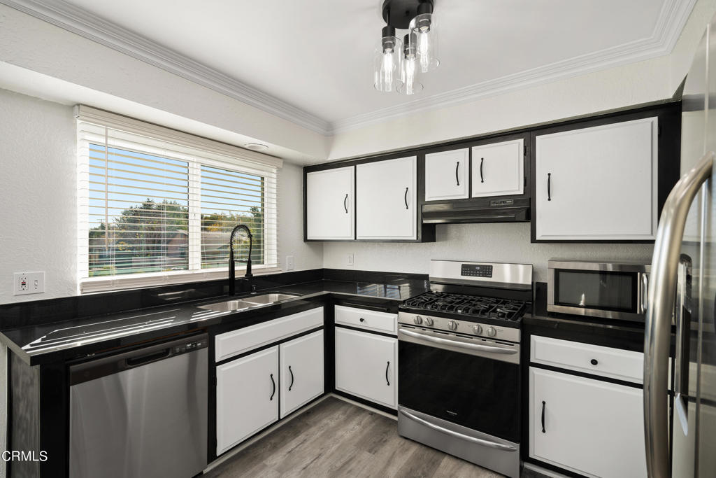 506 Mar Vista Avenue Unit: 7