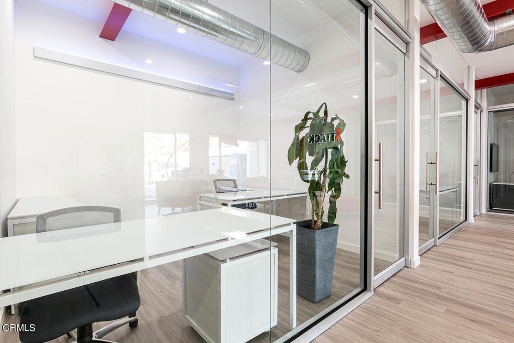 60 W Bellevue Drive