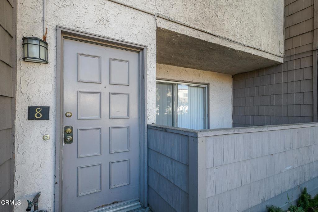 18316 Hatteras Street Unit: 8