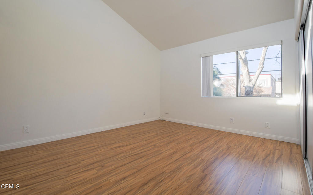 18316 Hatteras Street Unit: 8