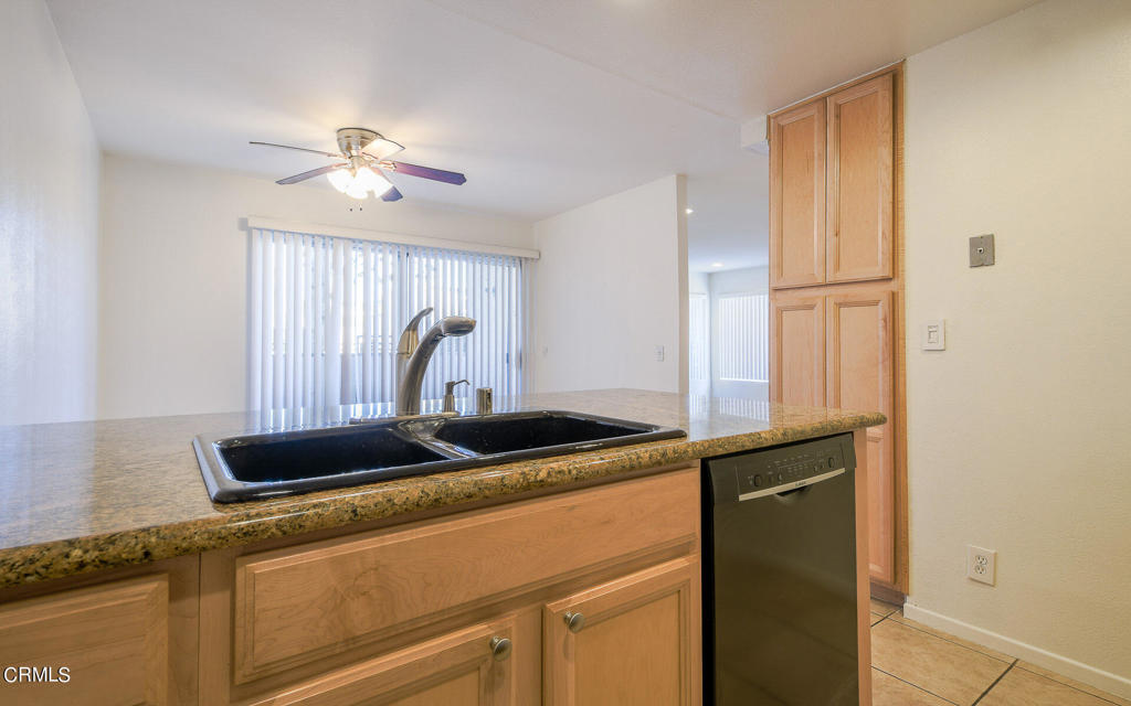 18316 Hatteras Street Unit: 8