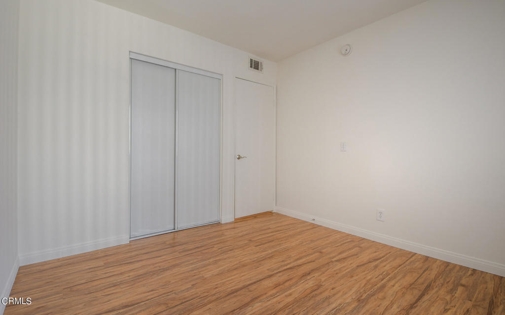 18316 Hatteras Street Unit: 8