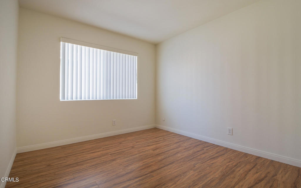 18316 Hatteras Street Unit: 8