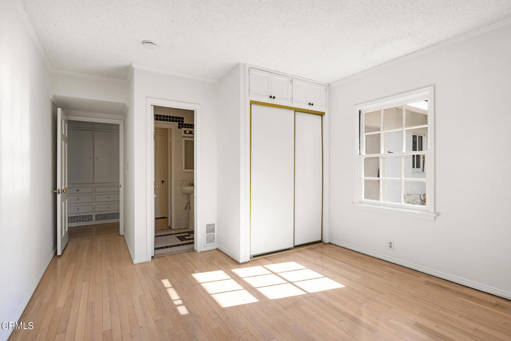 734 Sierra Madre Boulevard