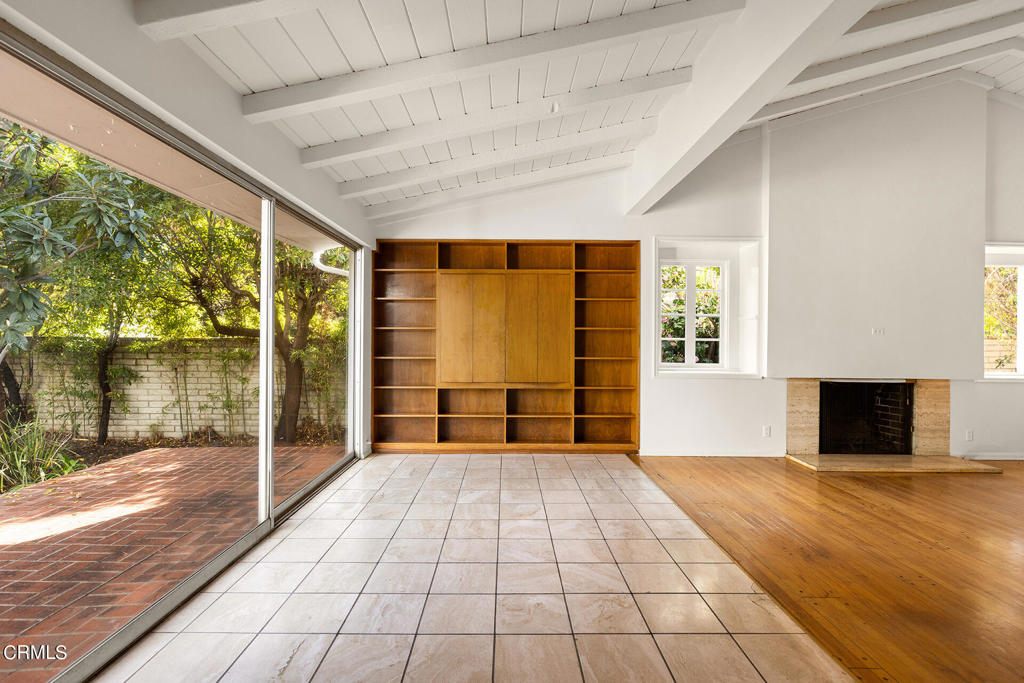 734 Sierra Madre Boulevard