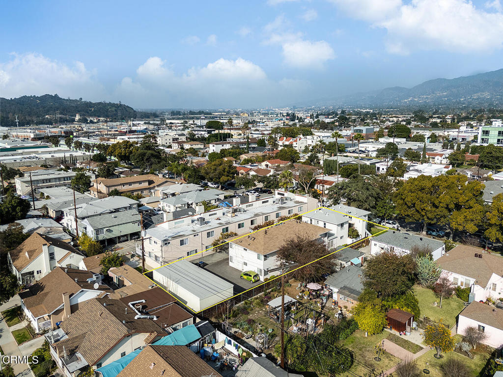 604 Hawthorne Street