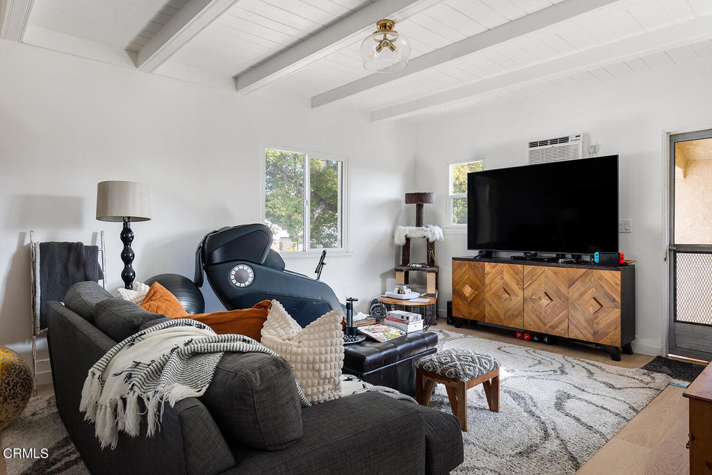 604 Hawthorne Street