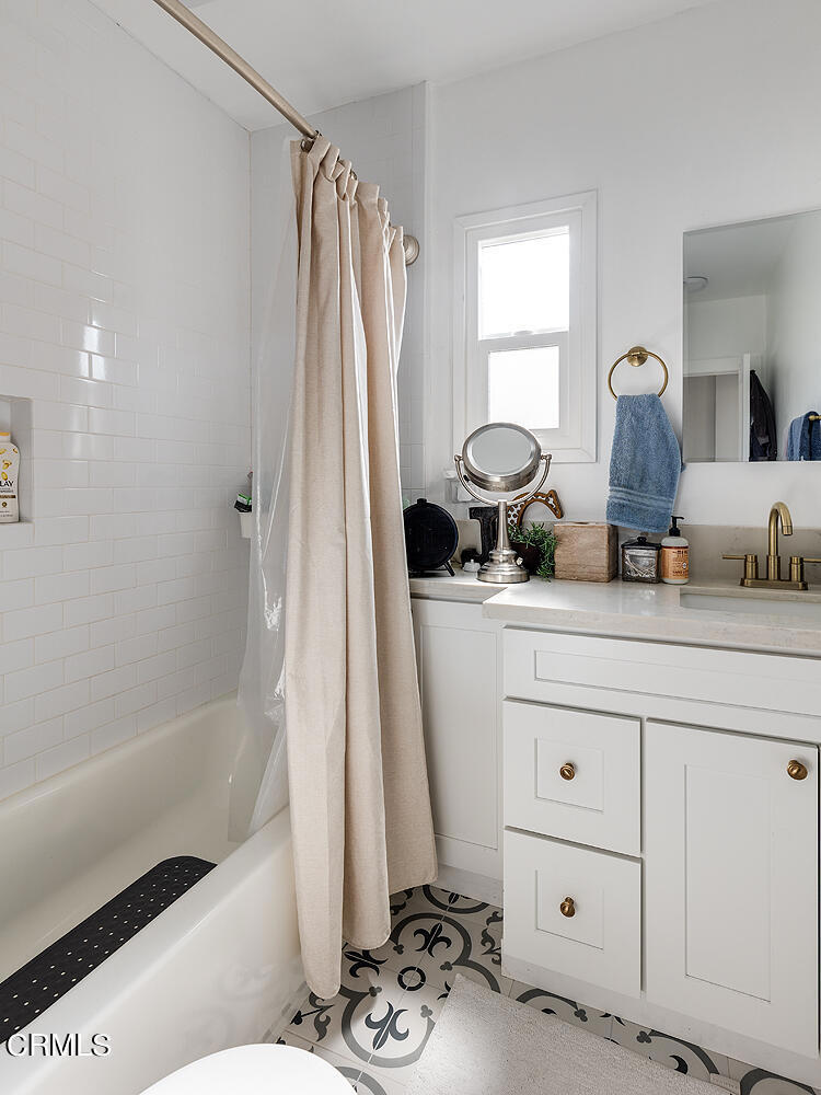 604 Hawthorne Street