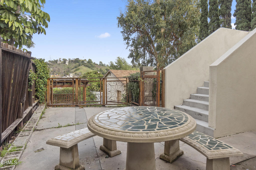 744 Onarga Avenue