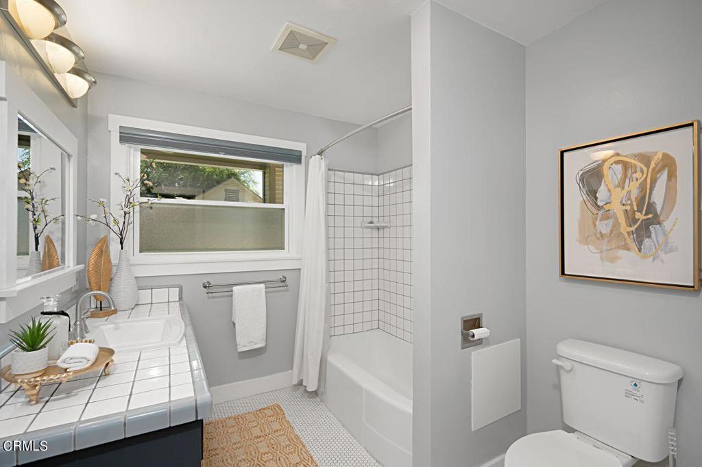 214 S San Marino Avenue