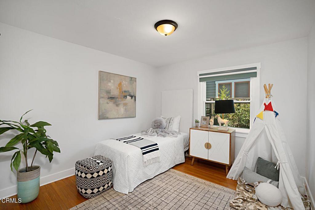 214 S San Marino Avenue