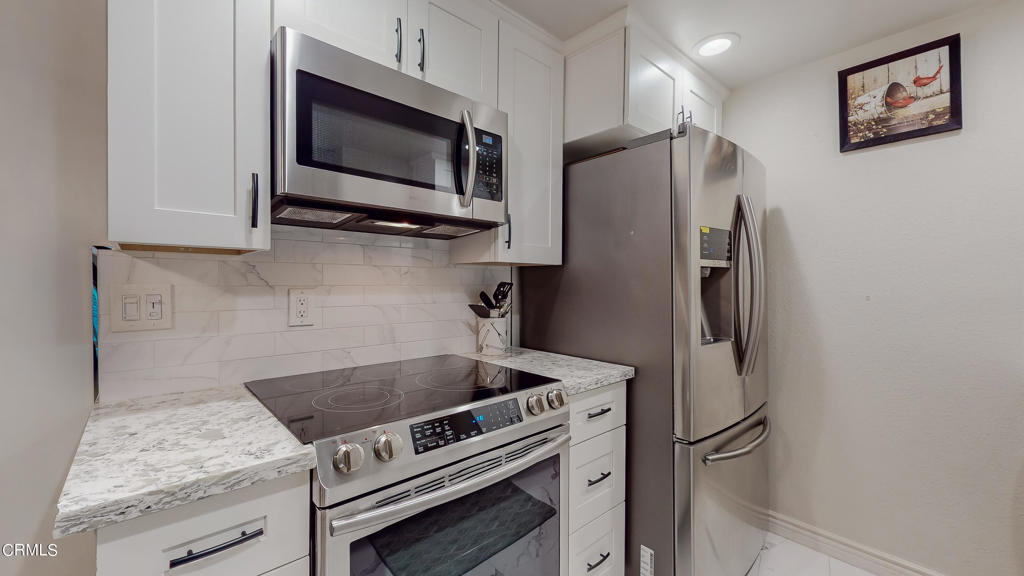 355 S Madison Avenue Unit: 226