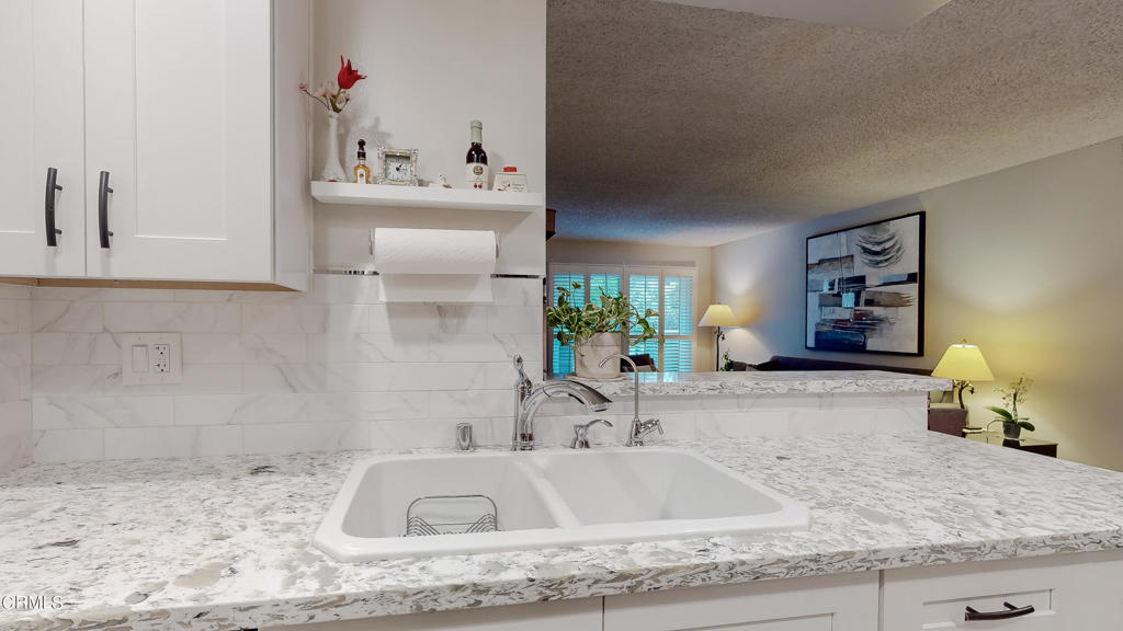 355 S Madison Avenue Unit: 226