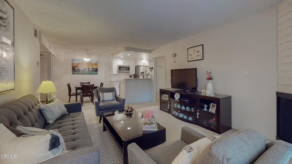 355 S Madison Avenue Unit: 226