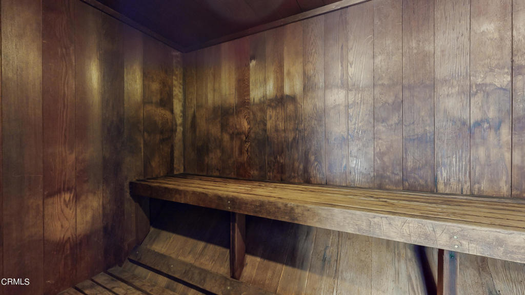 355 S Madison Avenue Unit: 226