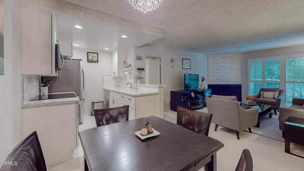 355 S Madison Avenue Unit: 226