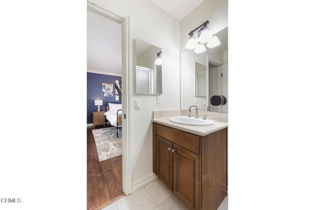 420 S Oak Knoll Avenue 6