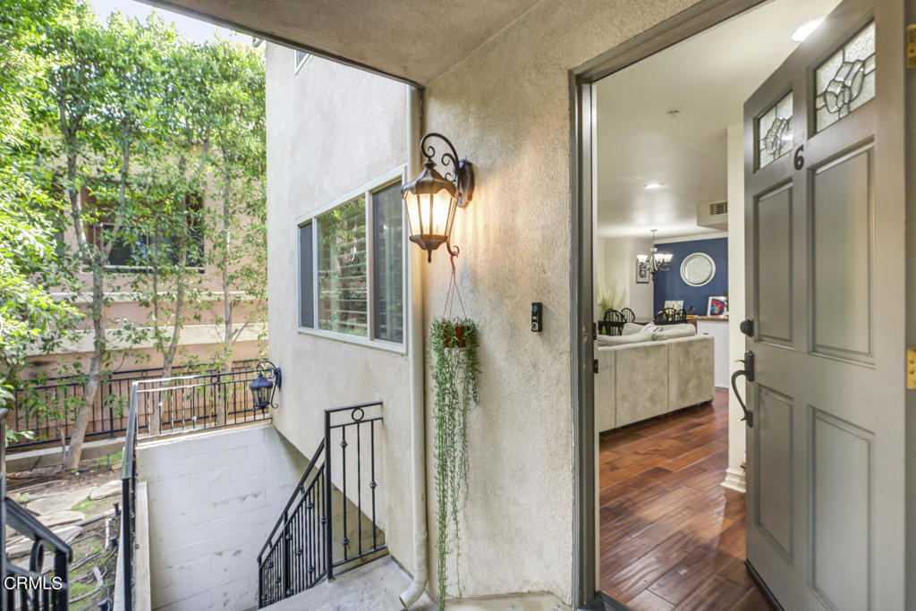 420 S Oak Knoll Avenue 6