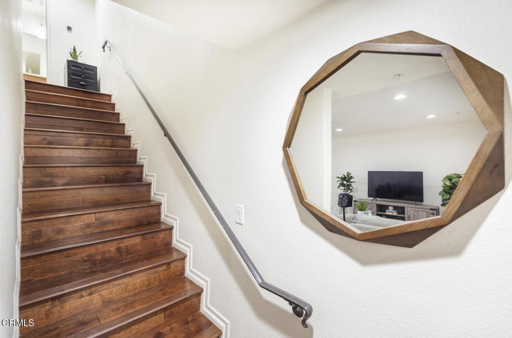 420 S Oak Knoll Avenue 6