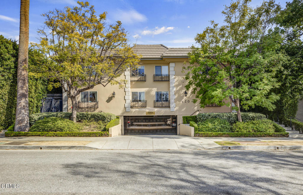 420 S Oak Knoll Avenue 6