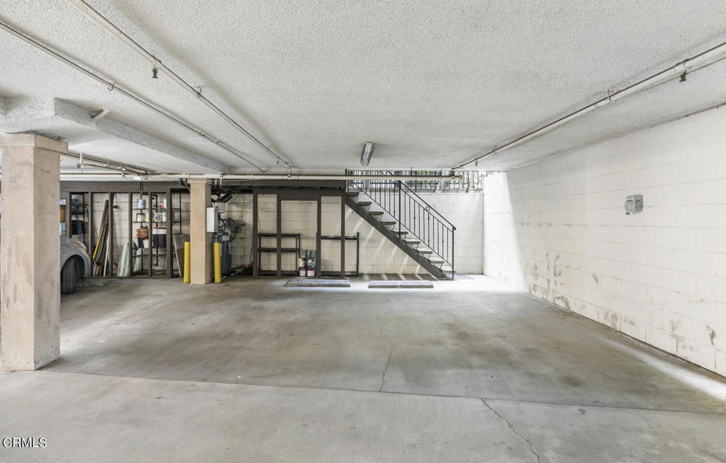 420 S Oak Knoll Avenue 6