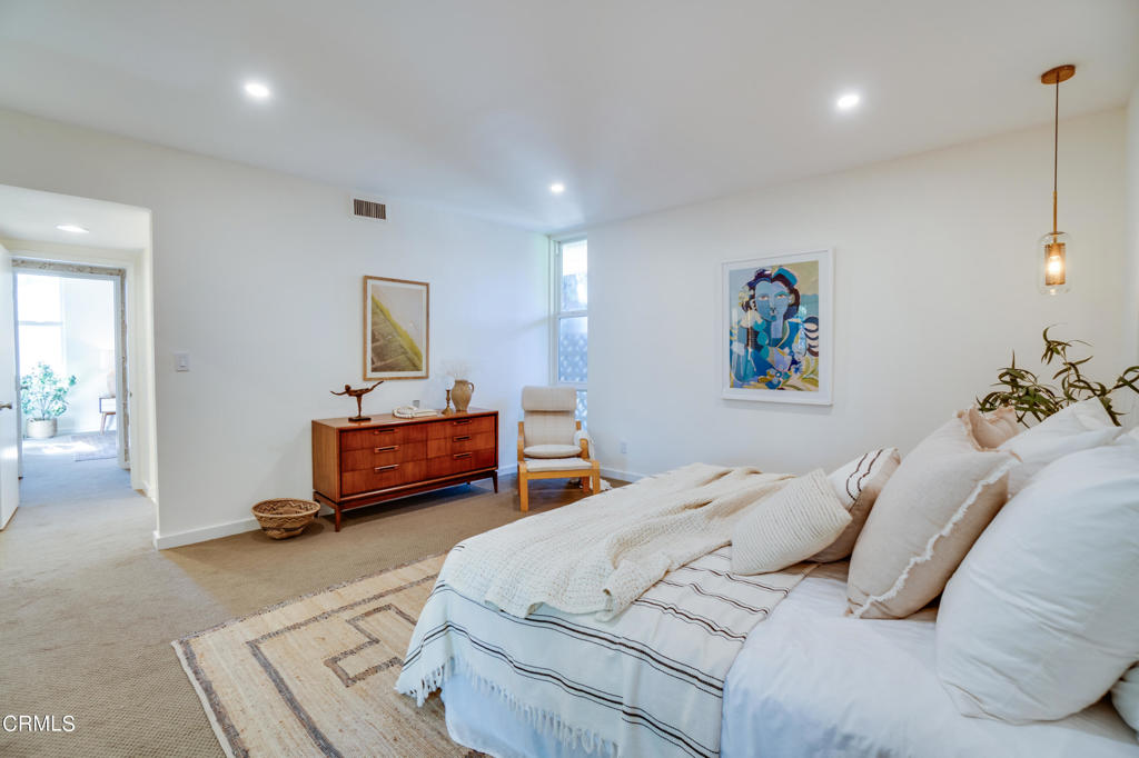 720 S Orange Grove Boulevard 7