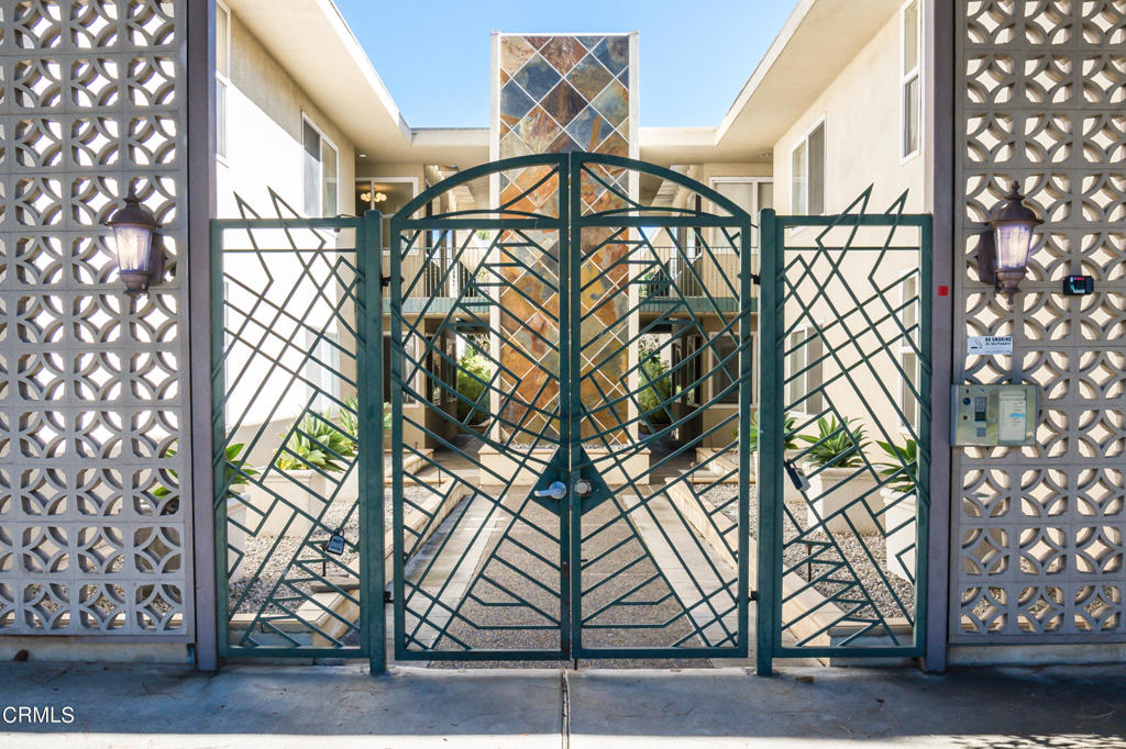 720 S Orange Grove Boulevard 7