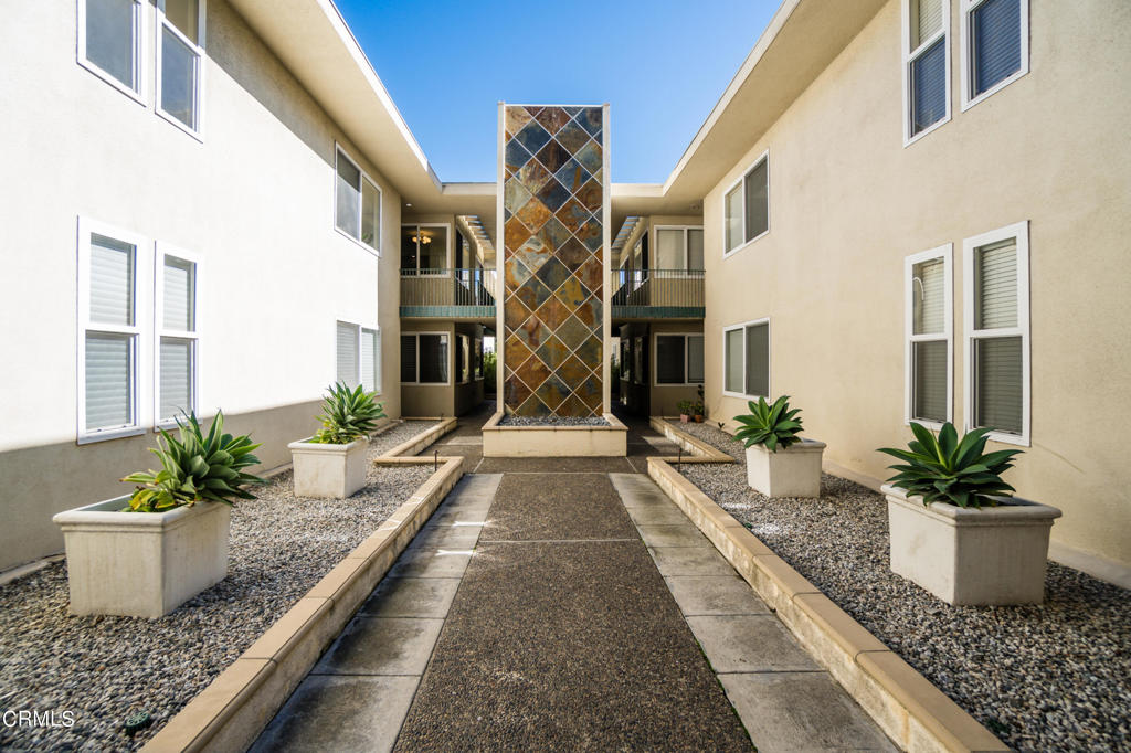 720 S Orange Grove Boulevard 7