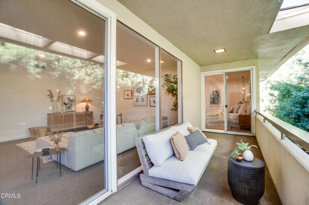 720 S Orange Grove Boulevard 7