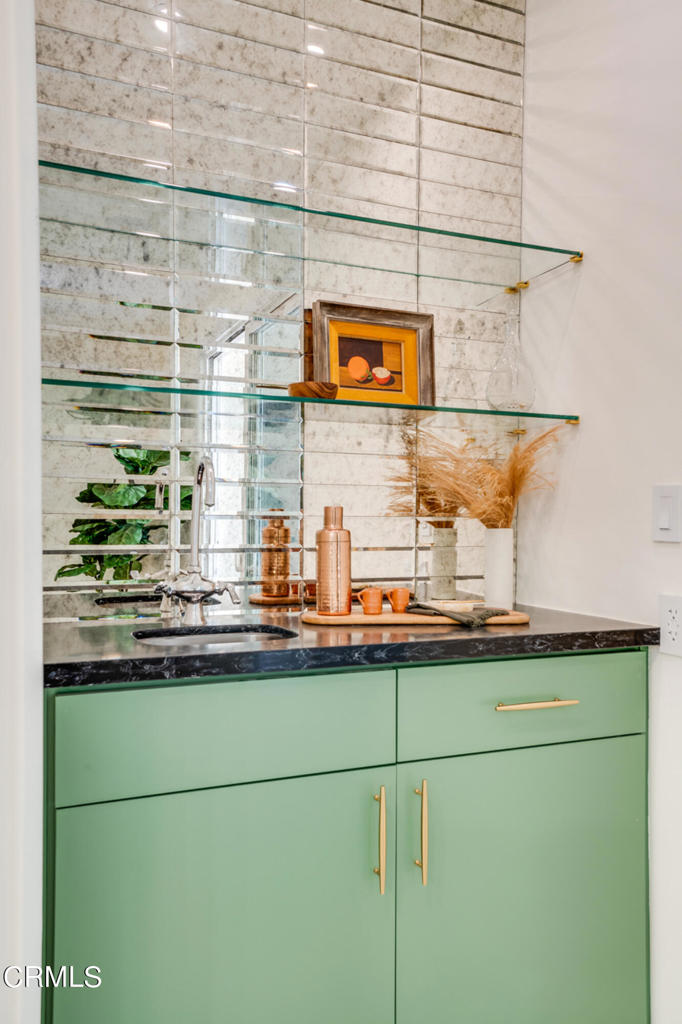 720 S Orange Grove Boulevard 7